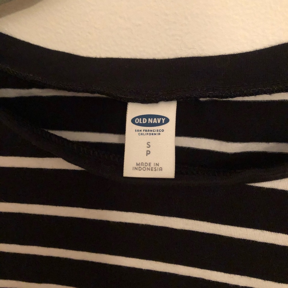 Old Navy Tshirt Dress - Picture 4 of 4
